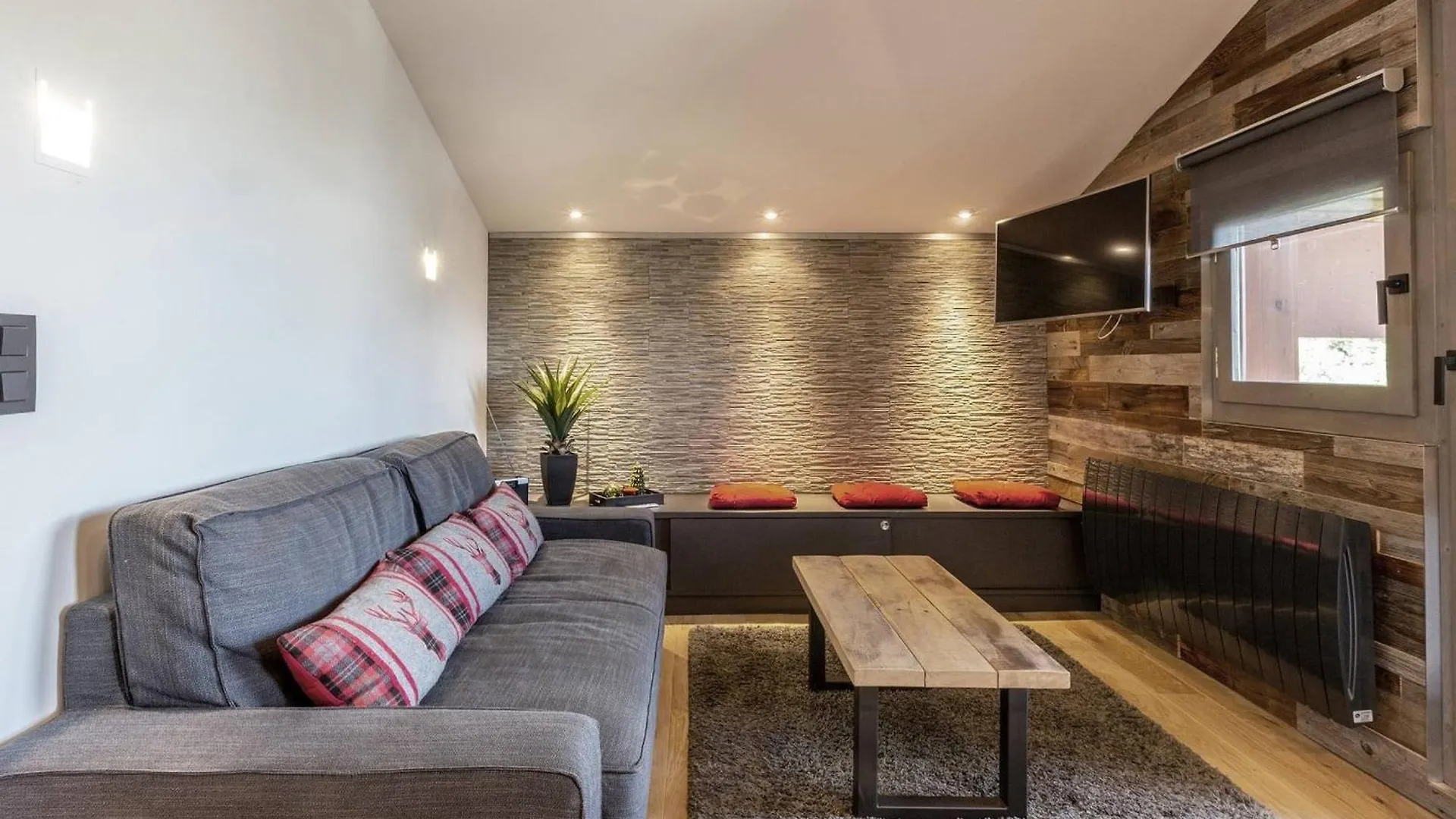 Apartment Appartement Skis Aux Pieds Avec Wifi, 5 Personnes - Fr-1-356-518 Valmorel France